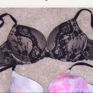 Bundle of three bras